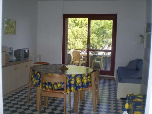 Hotel Lina 1