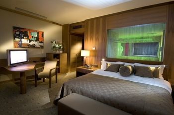 Hotel Gloria Serenity