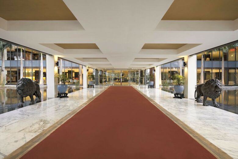 Hotel Hyatt Regency Dar Es Salaam, The Kilimanjaro