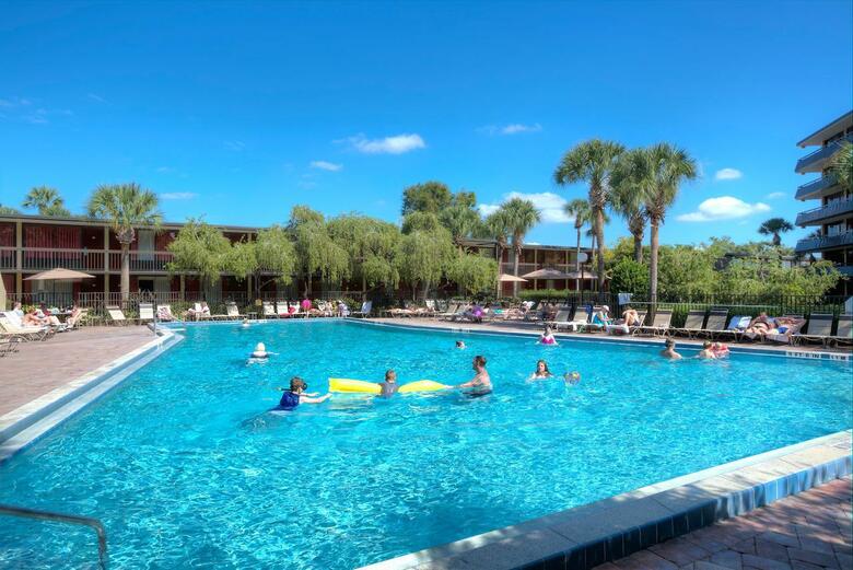 Hotel Rosen Inn International