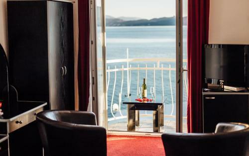 Hotel Azzurro