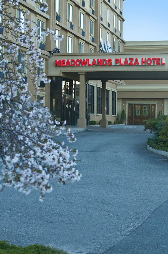 Hotel Meadowlands Plaza