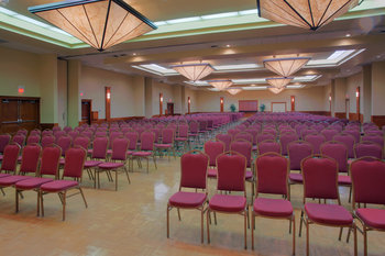 Holiday Inn Visalia Hotel