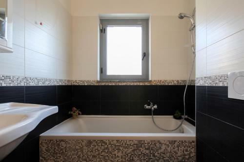 Red Line Apartments Milano
