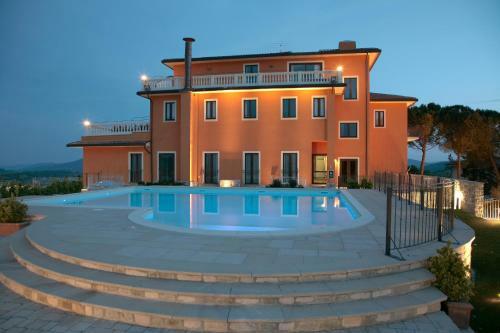 The Apartments Montone