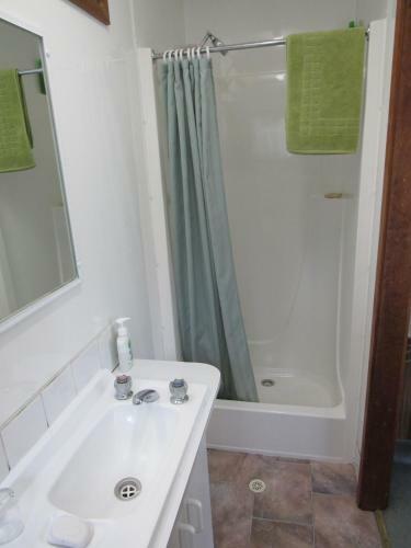 Aoraki Cottage B&b/farm Stay