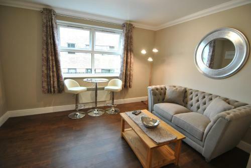 Apartamentos Lord Raglan House One Bedroom