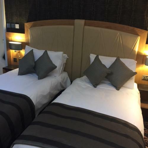 Hotel The Bell Wetherspoon