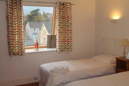 Bed & Breakfast The Menai Hotel And Bar