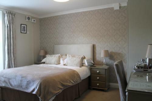 Hostal The Battledown Bed And Breakfast