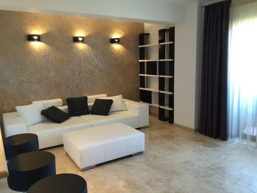 Cristian Apartment