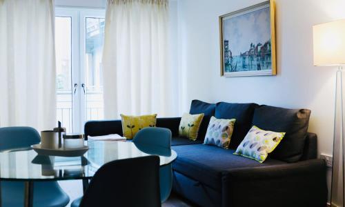 Apartment On Drybrough Crescent 3/6