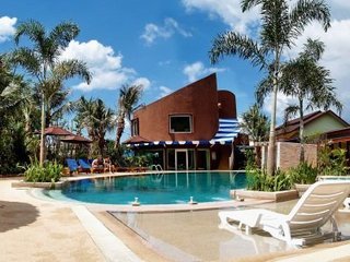 Hotel Timber House Resort