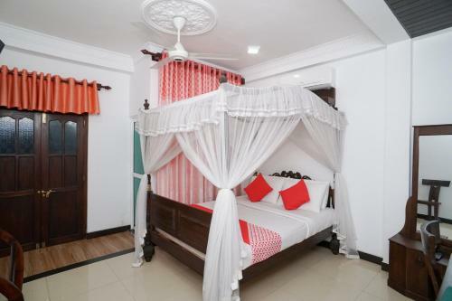 Hostal Shirantha Rest