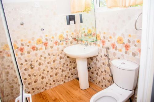 Hostal Shirantha Rest