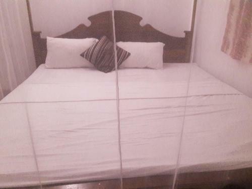 Hostal Paradise Beach House