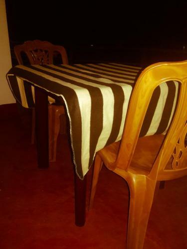 Hostal Paradise Beach House