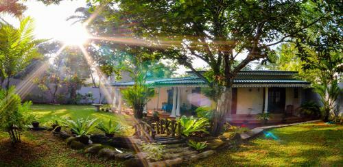 Hostal Thambara Villa Unawatuna