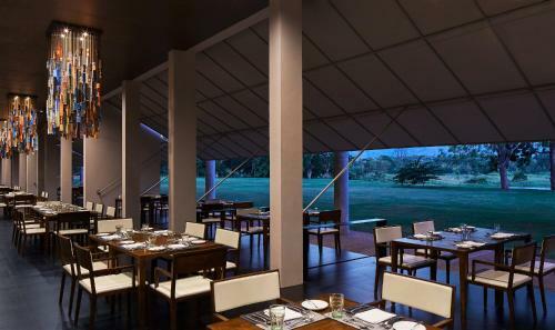 Hotel Jetwing Lake
