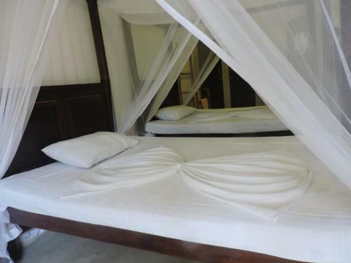 Bed & Breakfast Asantha Guest House