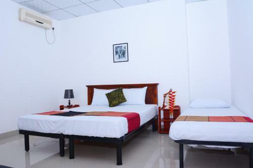 J Line Hotel