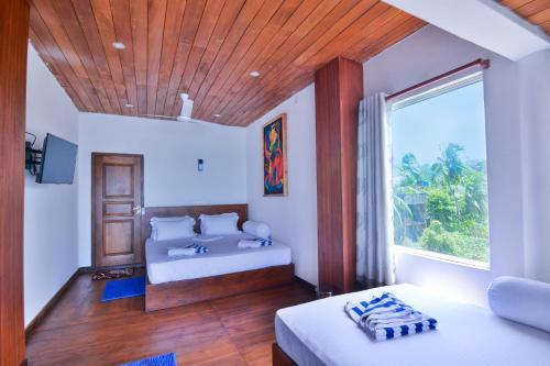 Hotel Wave Beach Resort Unawatuna