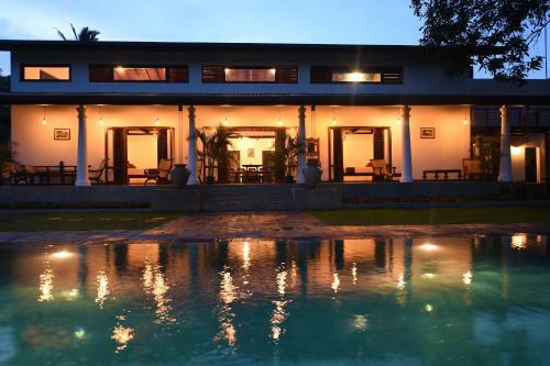 Hotel Leaf Watagala