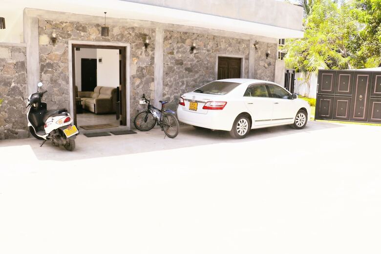 Lagoon Boutique Hotel