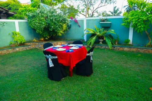 Posada Anila Beach Inn