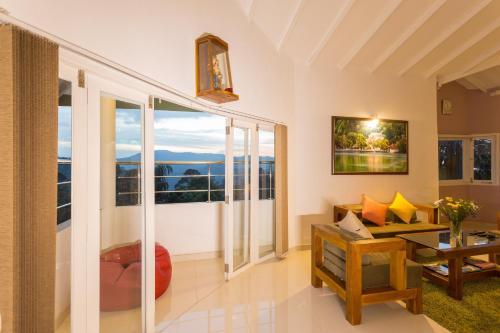 Shalom Residence