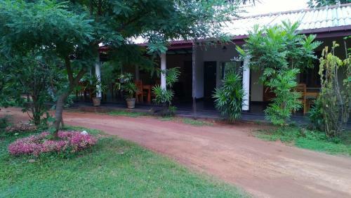 Hotel Mahayaya Village
