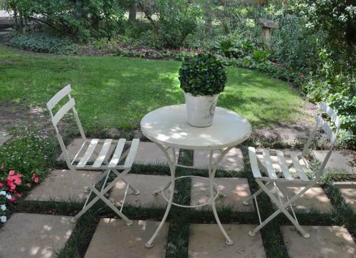 Bed & Breakfast Millpond House