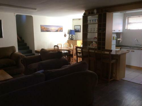 Hostal Markotter Place