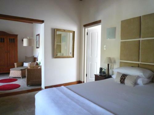 Hostal Rothman Manor