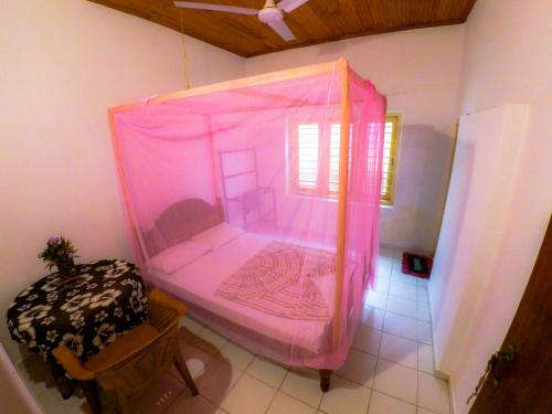 Hostal Surfing Beach Guest House