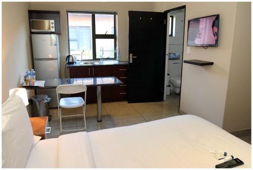 Hotel Eagle Nest Luxury Accommodation