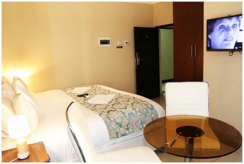Hotel Eagle Nest Luxury Accommodation