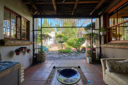 Hostal 84 On Fourth Guest House