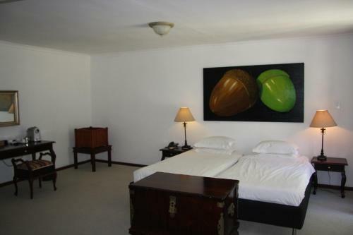 Hostal Greenways Manor Guesthouse