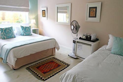 Bed & Breakfast Dolphin Inn Guesthouse