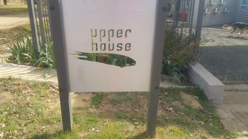 Hostal Upper House Guesthouse