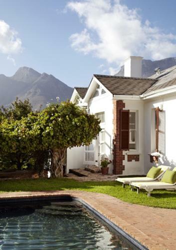 Inawestays Holiday Homes