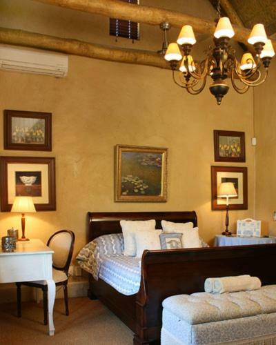Burgundy Bourgogne Manor House And Cottages