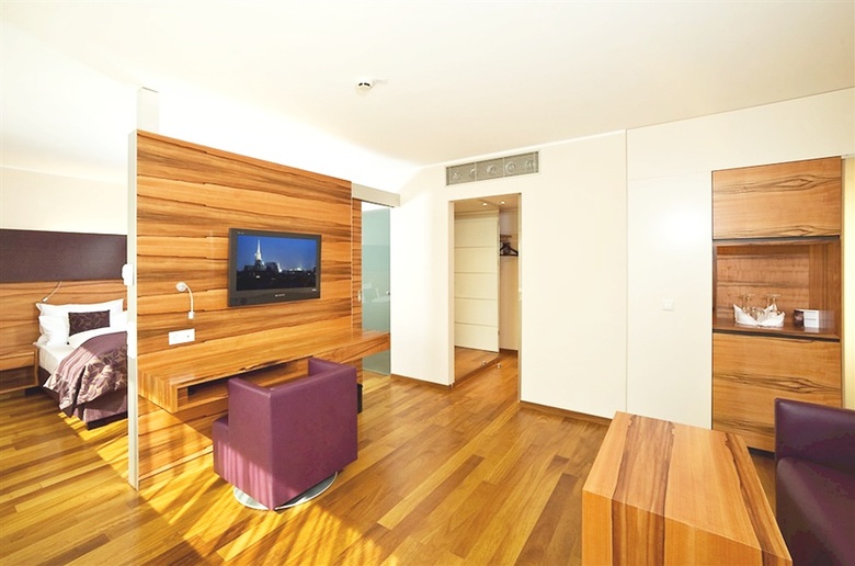 Hotel Pakat Suites