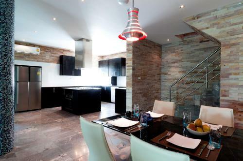 The Promenade Villa By Holiplanet