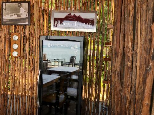 Hotel Tingrai Bay Resort