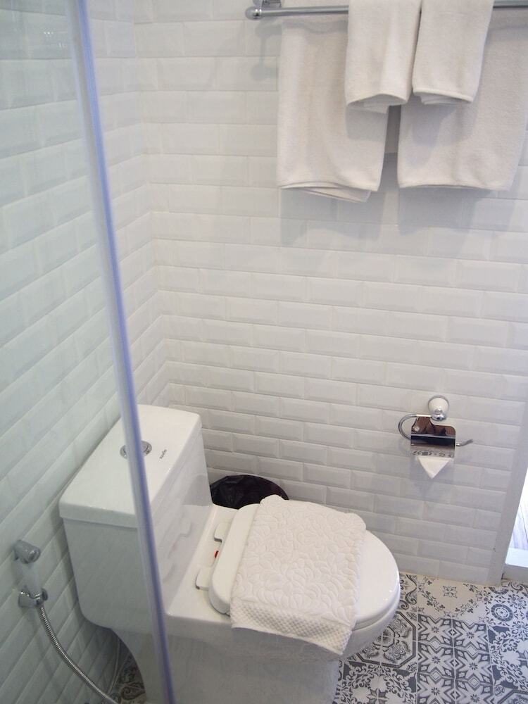 Hotel Retroasis