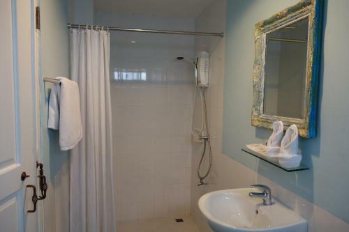 Hostal Bunthomstan