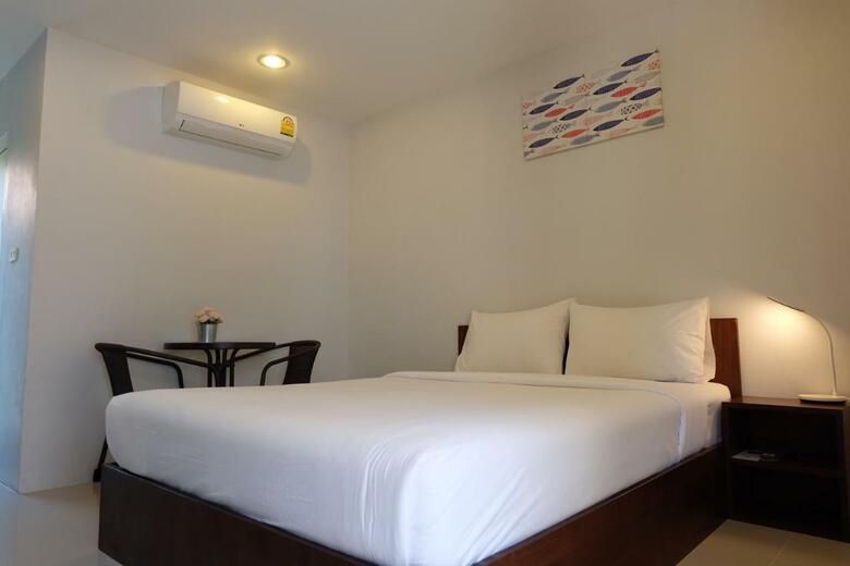 3b Apartment