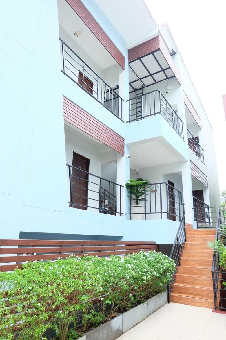 3b Apartment
